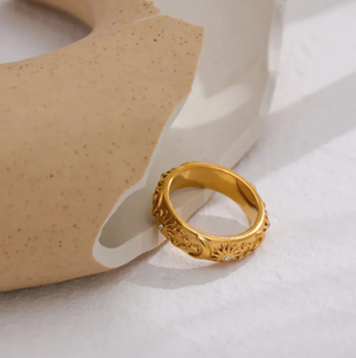 KULA ring